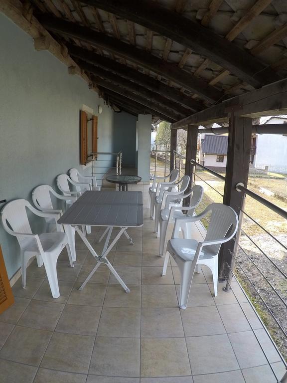Lesjakova Domacija Bovec Exterior foto
